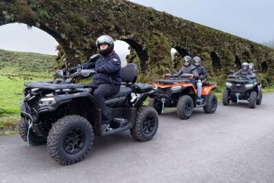 São Miguel: Sete Cidades Quad / Buggy Tour - Meeting at Largo de S. José and getting geared up fast