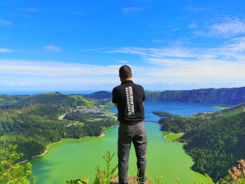 São Miguel West: Sete Cidades and Fogo Tour with Lunch - The pace, the group size, and why pickup matters here