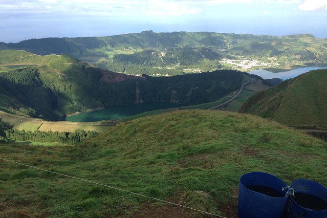 Scenic Trails of Sete Cidades: Half-Day Jeep Adventure - Fog, clouds, and how the guide makes it work