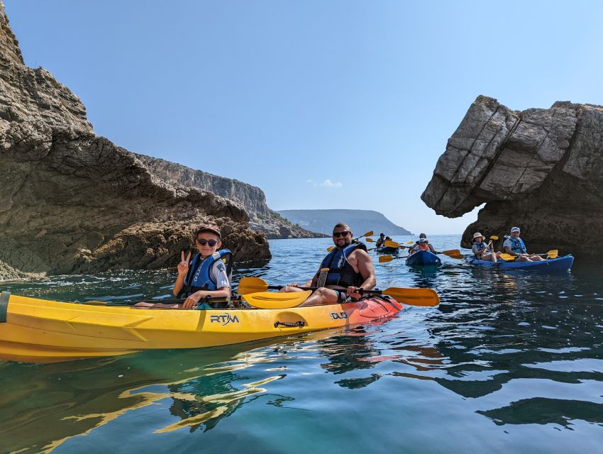 Sesimbra: Arrabida Natural Park & Caves Guided Kayaking Tour - Weather, Sea Conditions, and Choosing the Right Time Slot
