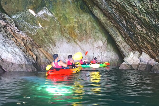 Sesimbra Discovery by Kayak - Should you book Sesimbra Discovery by Kayak?