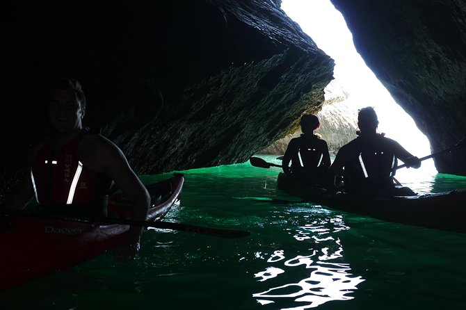 Sesimbra Discovery by Kayak - Ribeira do Cavalo Beach: the snack break that actually refreshes you