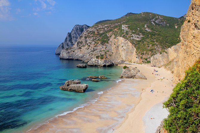 Sesimbra Wild Beach Tour from Lisbon - The small-group advantage: why the guide matters here