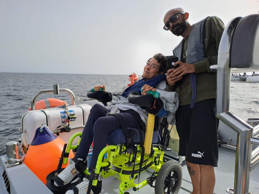 Setúbal and Tróia: Dolphin Watching and Arrábida Bays - Speed, Music, and Keeping the Mood Fun (Without Losing Focus)
