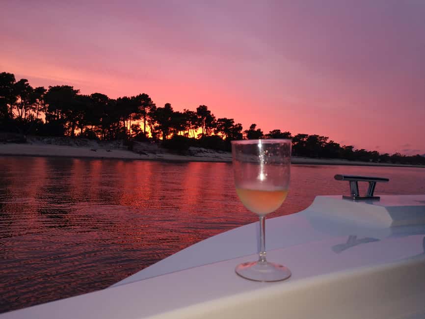 Setubal: Sunset On-Board - Getting to the Rotas do Sal kiosk and settling in fast