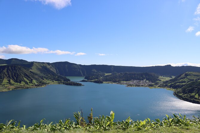 Side by Side Tour - Sete Cidades from North Coast (Half Day) - Sao Vicente Ferreira and the North Coast Return Loop