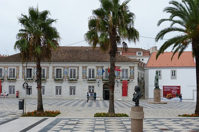 Sintra and Cascais and Estoril Private Tour - Stop 3: Centro Histórico de Sintra (old streets, a microclimate, and Pastelaria Piriquita)