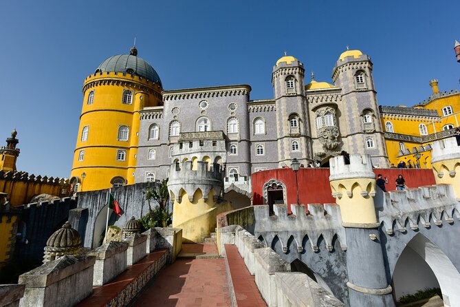 Sintra and Cascais Full Day Private Tour from Lisbon - Sintra’s Centro Historico: the hour that sets the mood