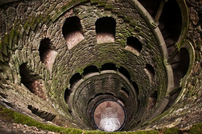 Sintra and Cascais Private Personalized Full-Day Experience - Sintra’s historic center: your 30-minute reset (and smart shopping time)