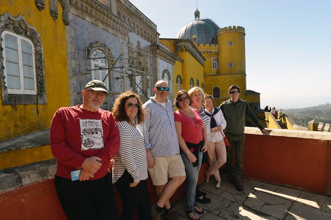 Sintra and Cascais Small Group Tour from Lisbon - Pace and comfort: when the tour feels smooth vs. when it doesn’t