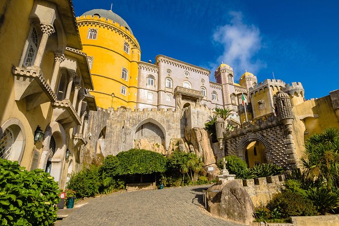 Sintra and Cascais Small Group Tour with Hotel Pick up & Ticket - Hotel pickup: the real value of starting at 8:15