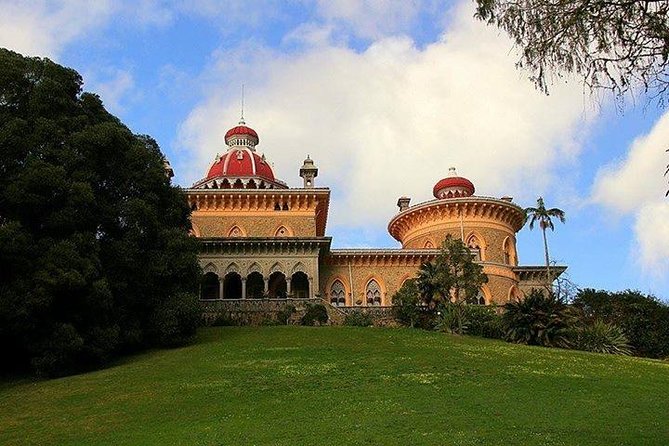 Sintra Cascais and Estoril Private Tour From Lisbon - Estoril: Tamariz Beach time and optional Casino energy