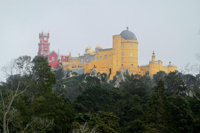 Sintra & Cascais e-bike Guided Tour - Quinta da Regaleira and Seteais: UNESCO-level architecture without the stress