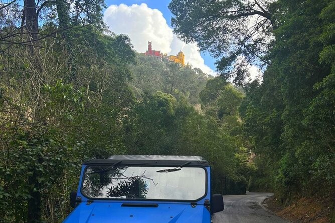 Sintra & Cascais: Private Full-Day Adventure in a Classic 4x4 - Sintra quick stops: National Palace, Biester, and Castelo dos Mouros