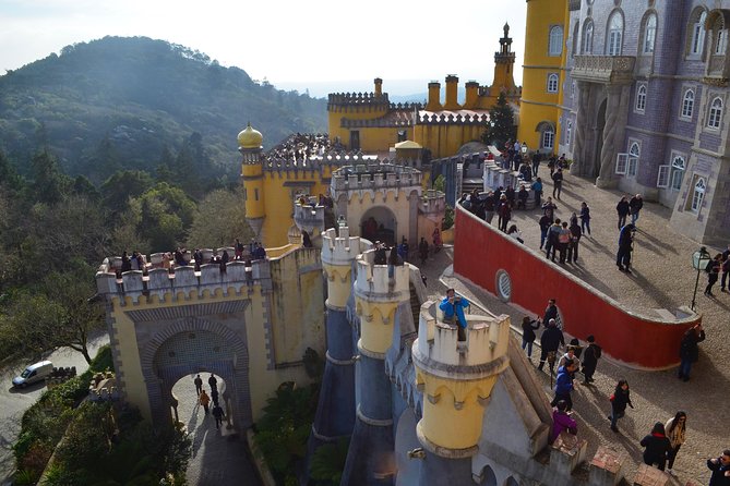 Sintra from Lisbon Half Day tour - Stop Two: Centro Histórico de Sintra for a Short Stroll and Pastry Break