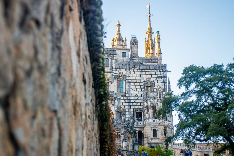 Sintra: Full-Day Private Tour & Pena Palace Entry Option - A private Sintra day starts with the easiest part: getting there