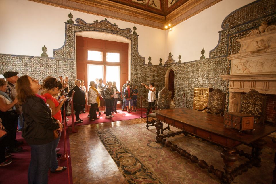 Sintra: Half-Day Tour with Royal Palace Ticket - Boca do Inferno (November–February): When the Sea Writes the Scene