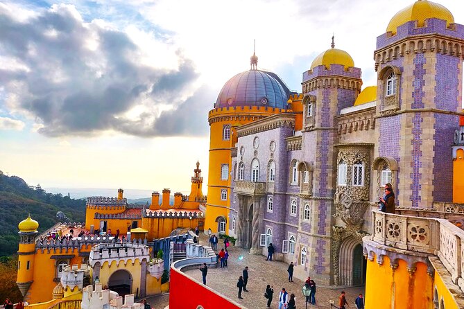 Sintra Half Day with Pena Palace and Regaleira from Lisbon - What the Small-Group Size Changes (For Real)