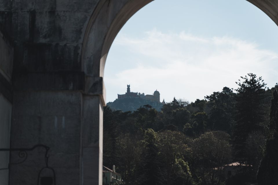 Sintra: Jeep Safari Tour with Visit to Pena Palace - Why this Sintra jeep route feels different than the bus