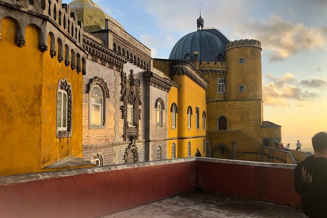 Sintra, Pena Palace, Cabo da Roca, Cascais Day Trip from Lisbon - Cascais by the Sea: A Relaxed End to a Busy Day