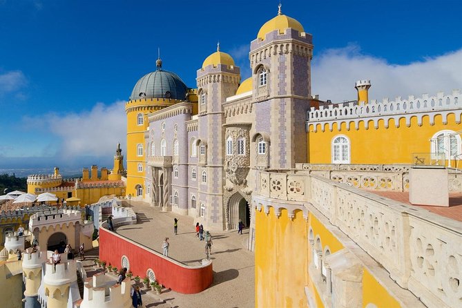 Sintra, Pena Palace, Cabo Roca, Cascais Small Group from Lisbon - Sintra’s medieval lanes: short free time beats a rushed palace marathon