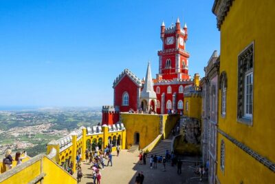 Sintra, Pena Palace, Quinta da Regaleira & Cascais Group Tour - Sintra’s town stop: UNESCO streets, pastries, and breathing space