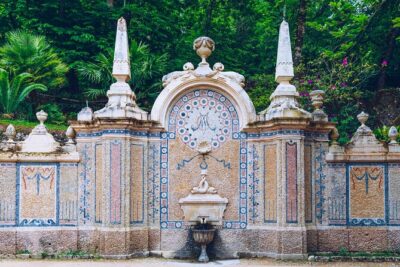 Sintra: Quinta da Regaleira E-Ticket and Multilingual Audio Tour - The Self-Guided Audio Tour on Your Phone (Offline Means Less Stress)