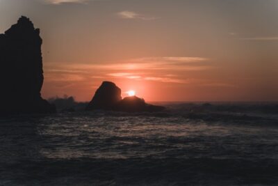Sintra: Sunset Hike, Tapas & Wine at Secret Beach - Cabo da Roca at Sunset: The Best Reason to Show Up Early