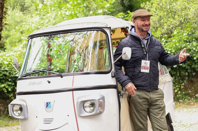 Sintra Tuk Tuk Experience: Mountain, Monuments and Dream Beaches - From Café Saudade to Palácio Biester and the Fonte da Sabuga pause