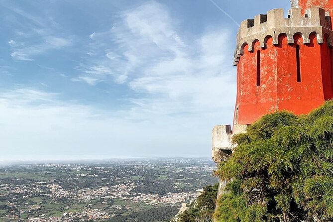 Sintra Walking Tour: Romantic Village & Palaces - Queijadas in two forms: factory tradition and a famous counter break