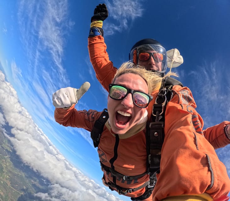 Skydive Algarve: Tandem Skydiving 10.000ft (up to 15.000ft) - Why the up-to-15,000ft Algarve tandem jump feels different