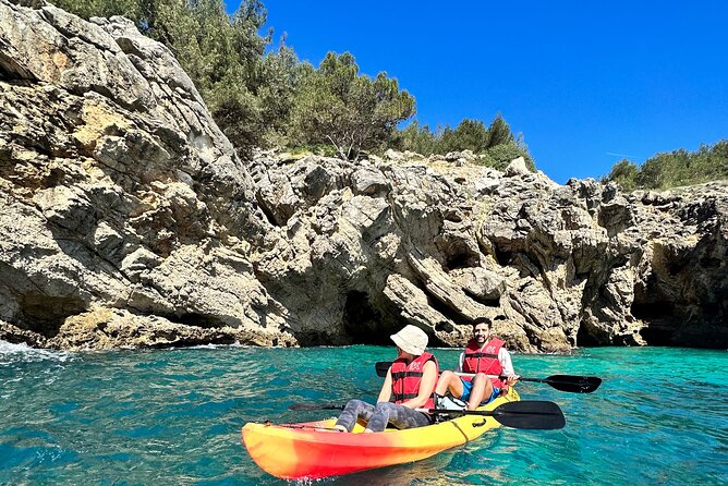 Small Group Kayak Tour along Sesimbra - Arrábida Natural Park - Should you book the Arrábida small-group kayak tour?