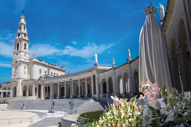 Small Group Tour to Fátima, Batalha, Nazaré and Óbidos from Lisbon - The 9-hour rhythm: why this day trip works from Lisbon