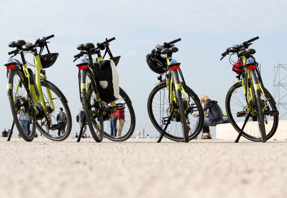 South Lisbon: 3-Hour Christ the King Electric Bike Tour - Key points at a glance