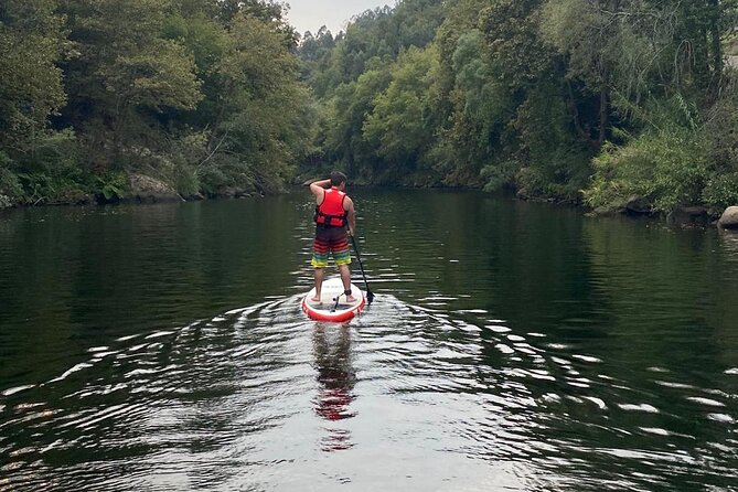 Stand-up-Paddle tour in Paiva river - Small-group comfort with a guide like Henrique