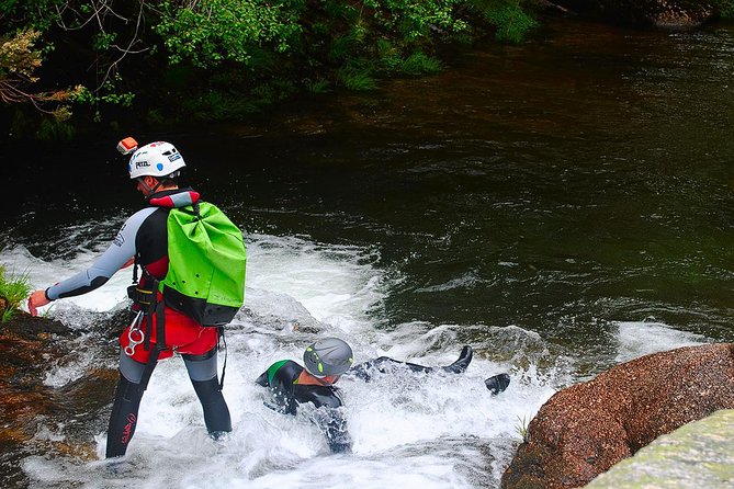Star canyoning - Abseils, slides, and optional jumps: how the route works