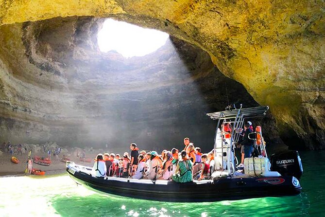 Sunrise Benagil Full Caves Tour - Guides and sound: how you’ll experience the narration