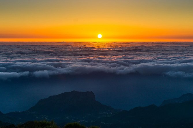 Sunrise Tour @ Pico Do Areiro | Half Day 4x4 Tour - Stop 3: Balcões de Ribeiro Frio and a quieter levada walk