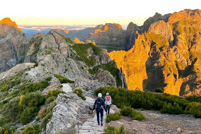 Sunrise Transfer To Pico Do Arieiro, Hike To Pico Ruivo & Return From Teixeira - Pico do Arieiro before dawn: where the clouds feel close