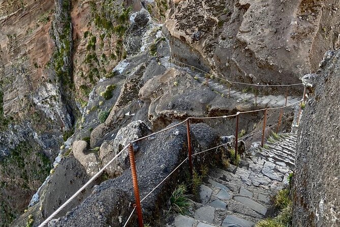 Sunrise Transfer To Pico Do Arieiro, Hike To Pico Ruivo & Return From Teixeira - How the $42.34 price stacks up (plus the government fee)