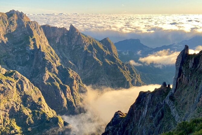 Sunrise Transfer To Pico Do Arieiro, Hike To Pico Ruivo & Return From Teixeira - Should you book this sunrise transfer and Pico Ruivo hike?