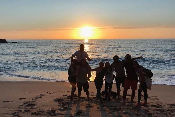 Sunset Hike, Tapas & Wine at Secret Beach - Golden Hour Cruise and Cascais Fisher Village Finish