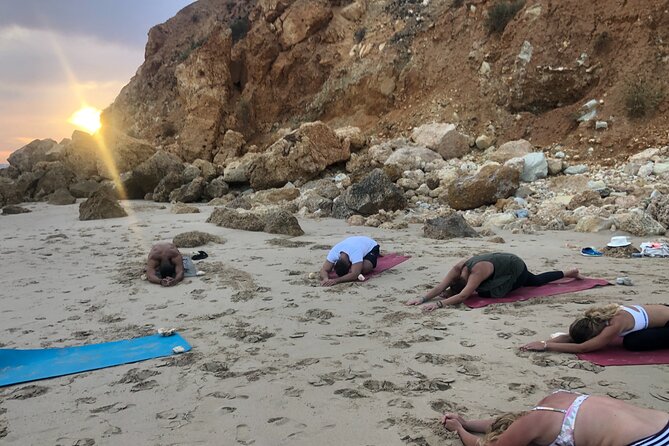 Sunset Yoga at Lagos's beautiful beach by el Sol Lifestyle - Where you meet: Porto de Mós and the short walk to the quieter spot