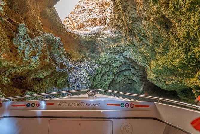 Superb Private caves tour with highly skilled skipper - Photo moments in the caves: how to get good shots without ruining the vibe