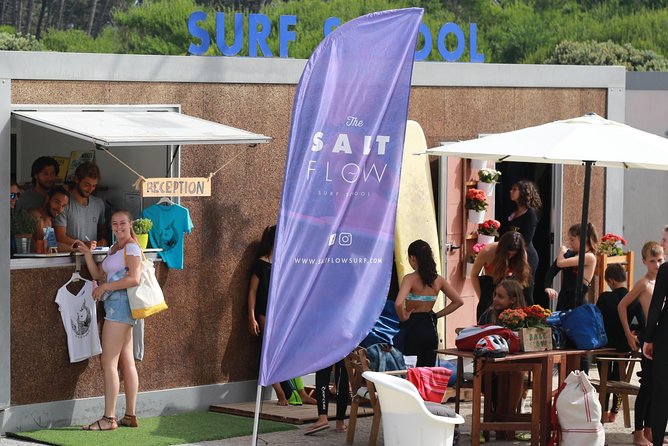 Surf Lesson for Beginners - Private Groups - Entering Praia de Ofir with a ready-made plan