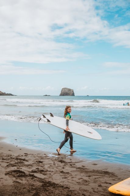 Surf lesson in Madeira - Key points to know before you go
