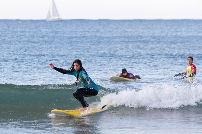 Surf Lesson | Surf Lessons - Matosinhos Beach: the Porto surf spot you’ll practice on