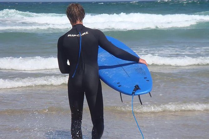 Surf lessons in the Algarve - Coaching style: serious instruction vs casual family vibe