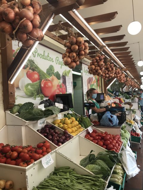 Taste Funchal: food, wine and cultural tour - Where to Meet: Christopher Columbus Square and the Sé Boutique Hotel