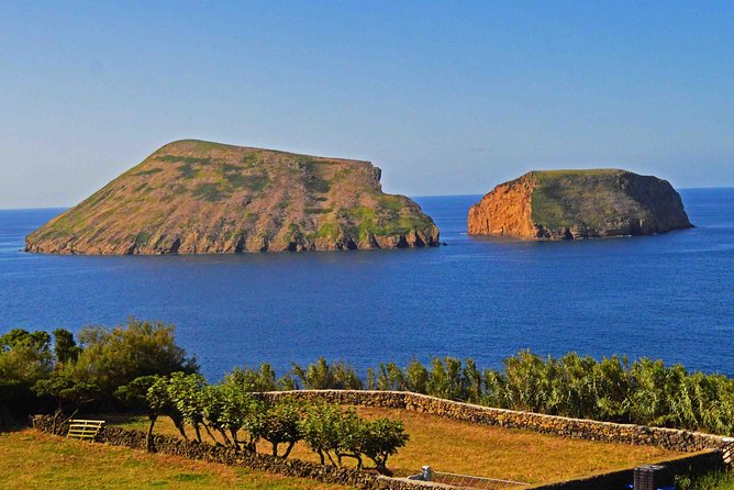 Terceira Island Highlights Tour - Azores - Small-group pacing: up to 8 people changes the whole vibe